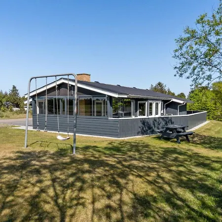 Feriehus Hylleborg - 400m From The Sea In Ne Jutland By Interhome *