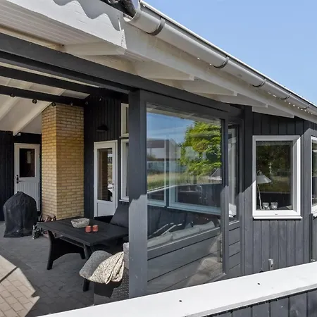 Feriehus Hylleborg - 400m From The Sea By Interhome